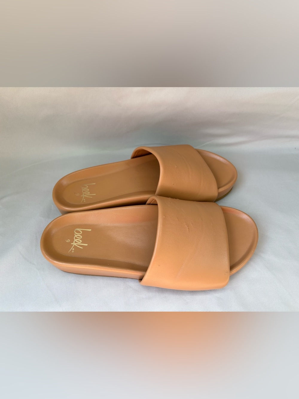 beek Women's Camel Slide Sandals Size 9 - Picture 2 of 11